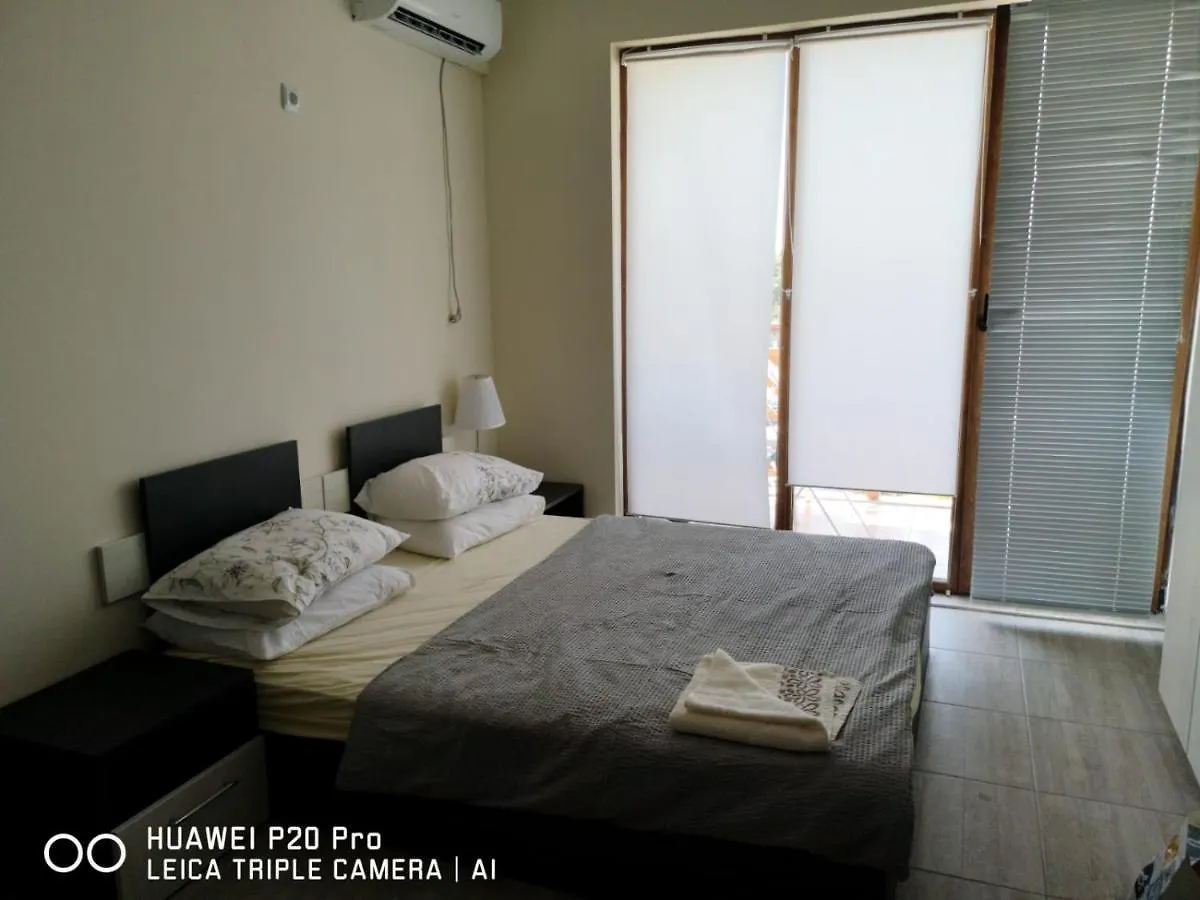 Gabi Apartment Primorsko 0*,